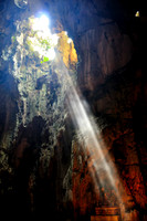 Hoa Khiem Cavern